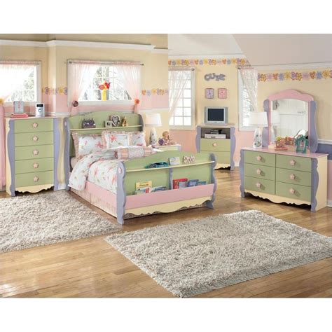 Ashley Furniture Dollhouse Bedroom Set